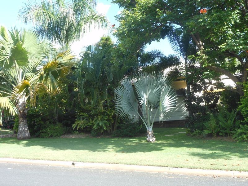 52 Carina Cresent, Clermont QLD 4721