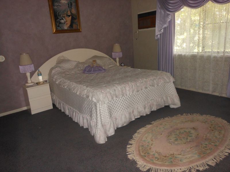 52 Carina Cresent, Clermont QLD 4721