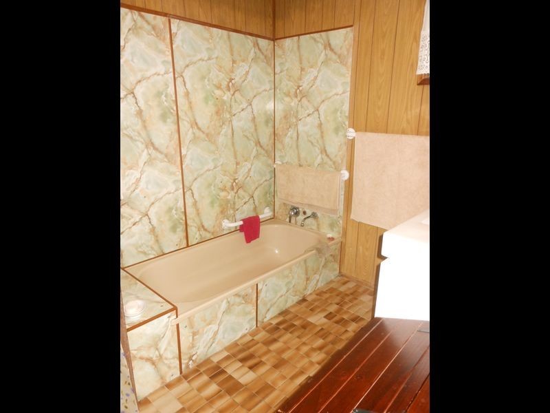 49 Haig Street, Clermont QLD 4721