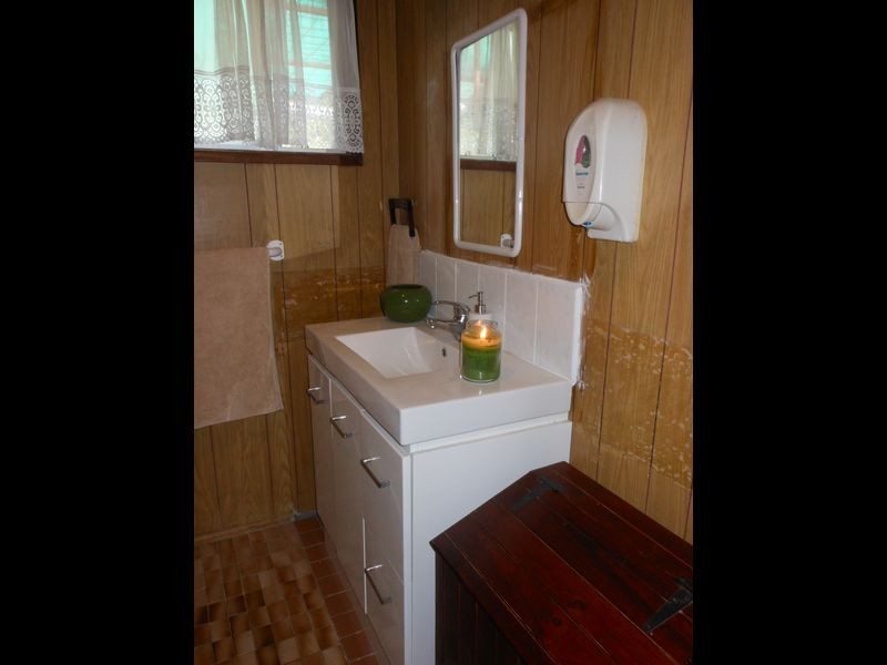 49 Haig Street, Clermont QLD 4721