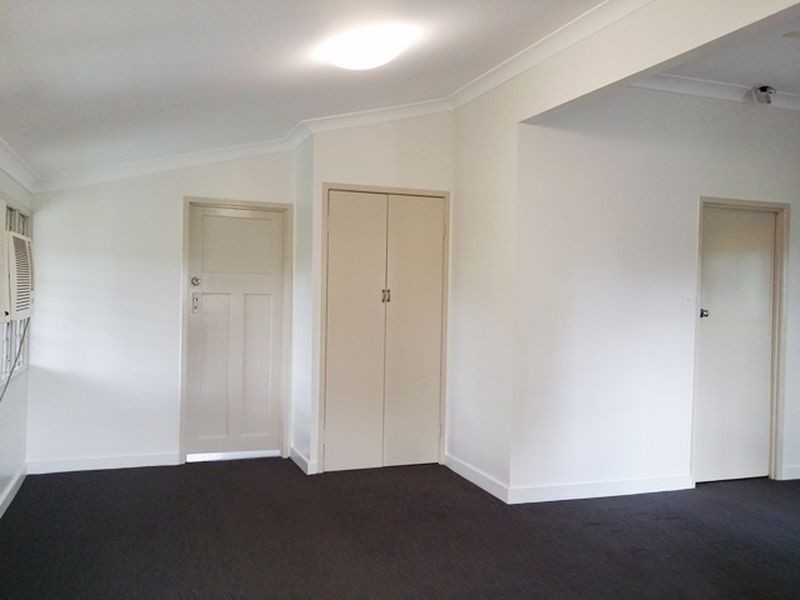 8 Herring Court, Clermont QLD 4721