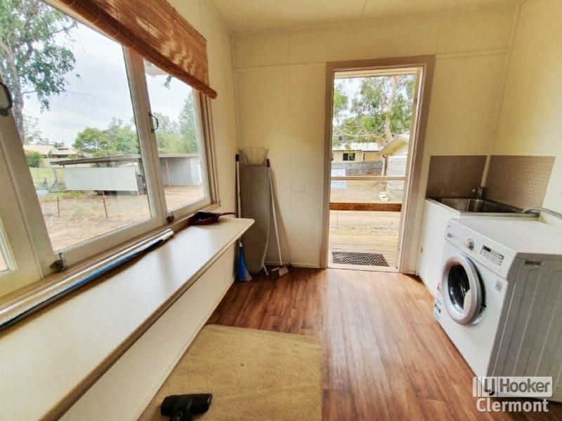 23 Monash Court, Clermont QLD 4721