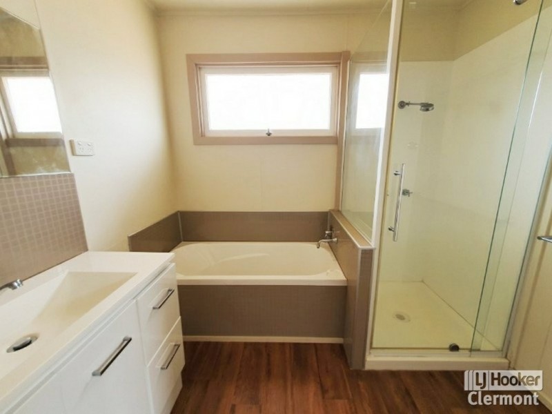 23 Monash Court, Clermont QLD 4721