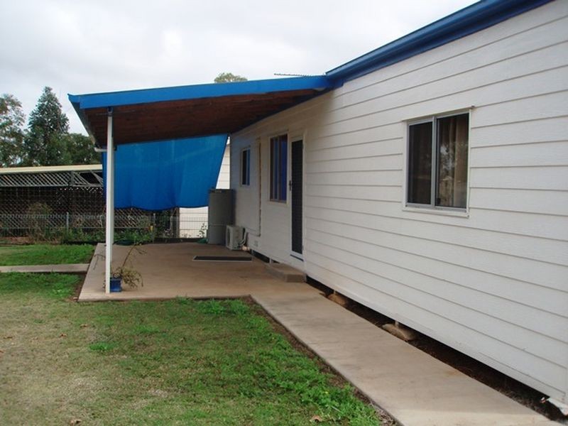 63 Box Street, Clermont QLD 4721