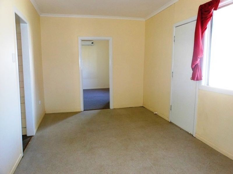 63 Box Street, Clermont QLD 4721