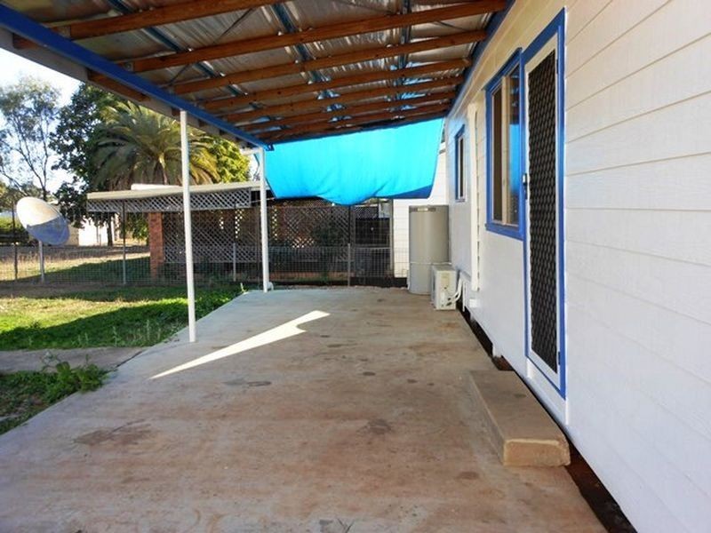 63 Box Street, Clermont QLD 4721