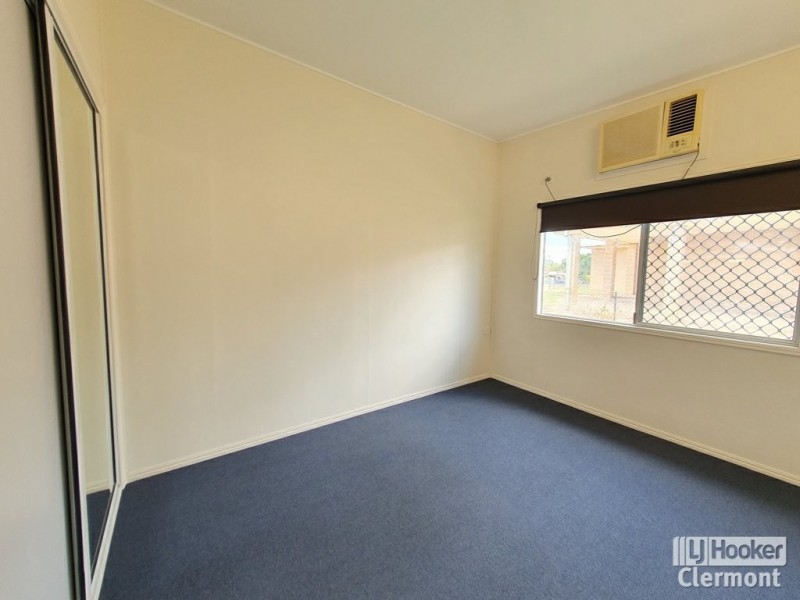 15 Box Street, Clermont QLD 4721