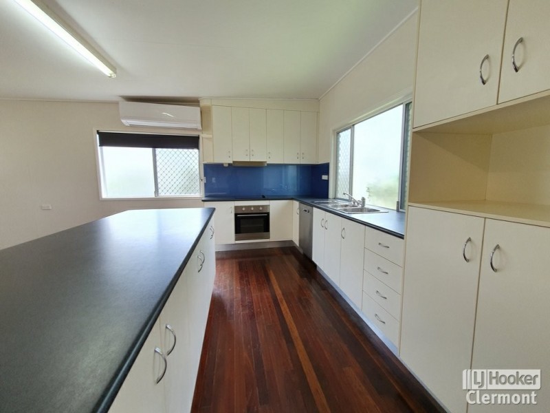 15 Box Street, Clermont QLD 4721
