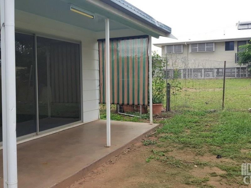 27 Beatty Street, Clermont QLD 4721