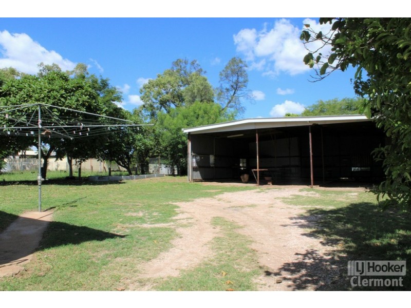 27 Beatty Street, Clermont QLD 4721