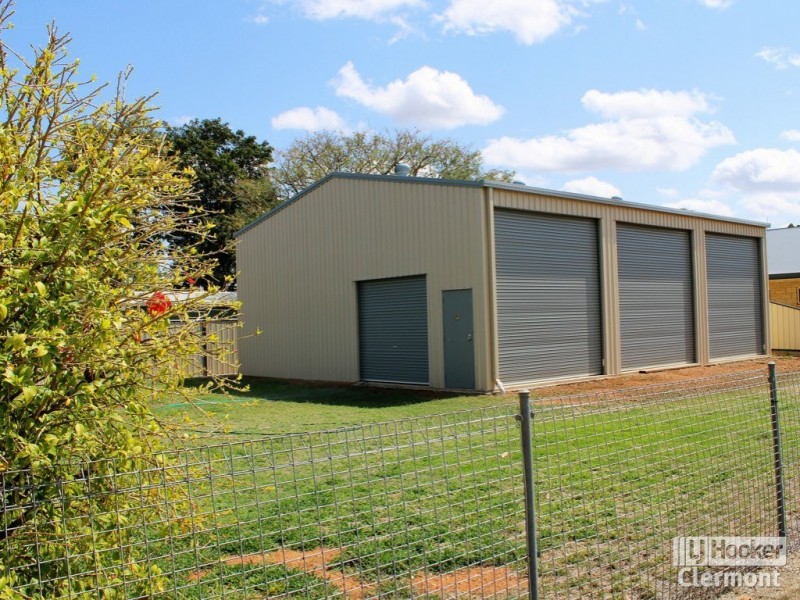 22 Box Street, Clermont QLD 4721