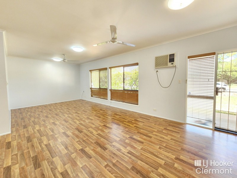 34 Collins Street, Clermont QLD 4721