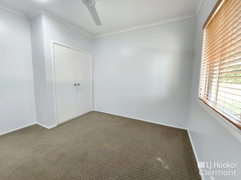 34 Collins Street, Clermont QLD 4721