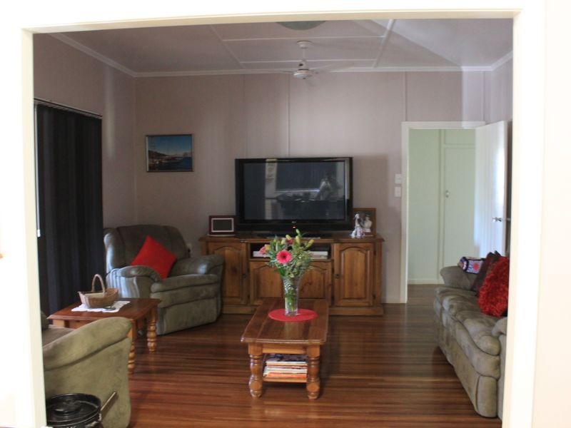 1 Sirius Street, Clermont QLD 4721