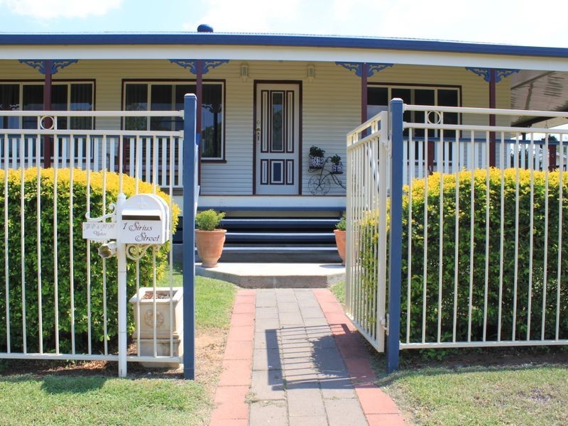 1 Sirius Street, Clermont QLD 4721