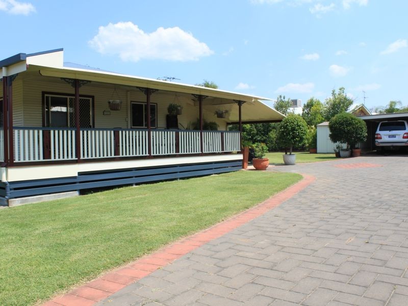 1 Sirius Street, Clermont QLD 4721