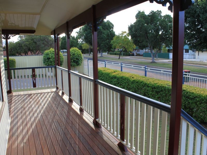 1 Sirius Street, Clermont QLD 4721