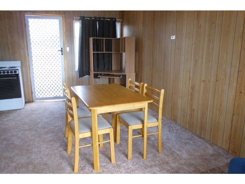 Unit 2/4 Collins Street, Clermont QLD 4721