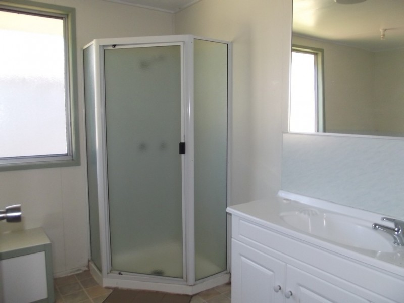 21 Douglass Street, Clermont QLD 4721