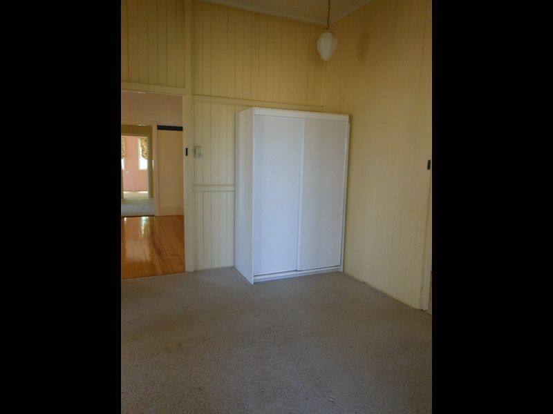 23 Capella Street, Clermont QLD 4721