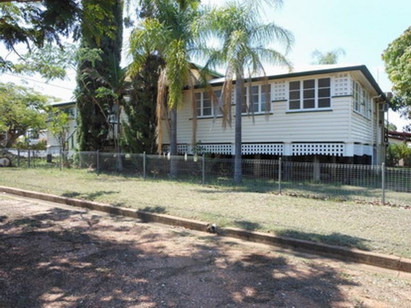 23 Capella Street, Clermont QLD 4721