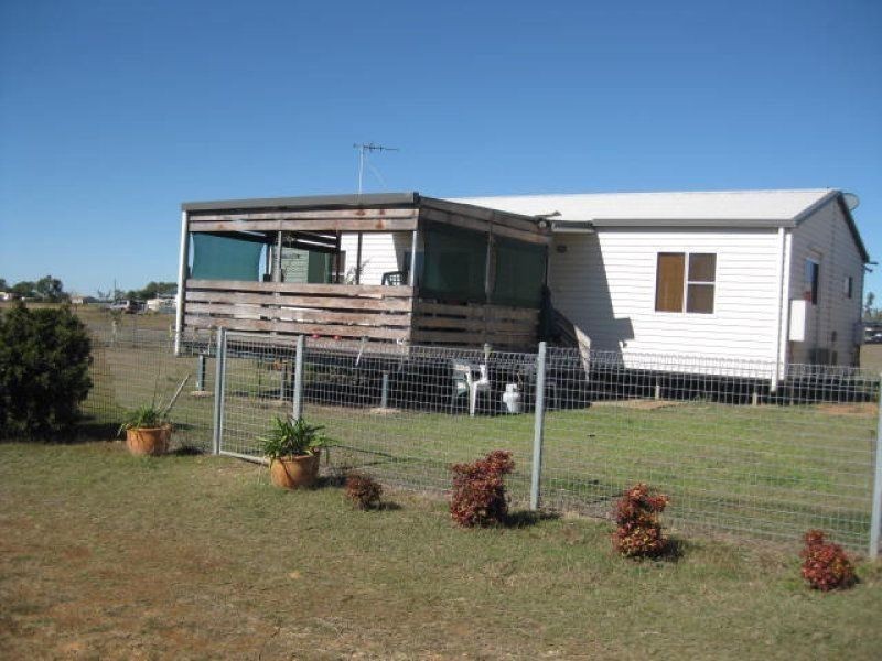 75 Melrose Drive, Clermont QLD 4721