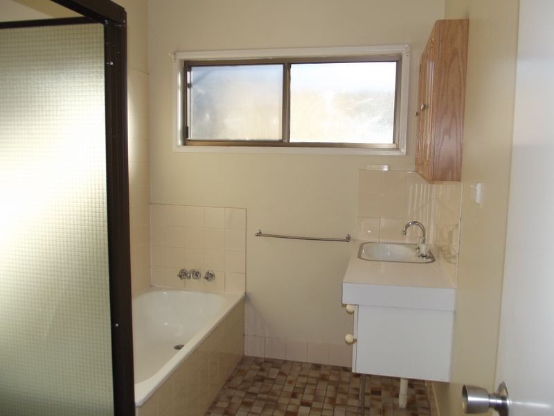 31 Blair Street, Clermont QLD 4721