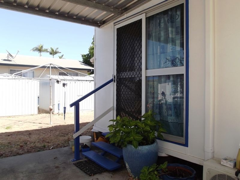 2 Kitchener Street, Clermont QLD 4721