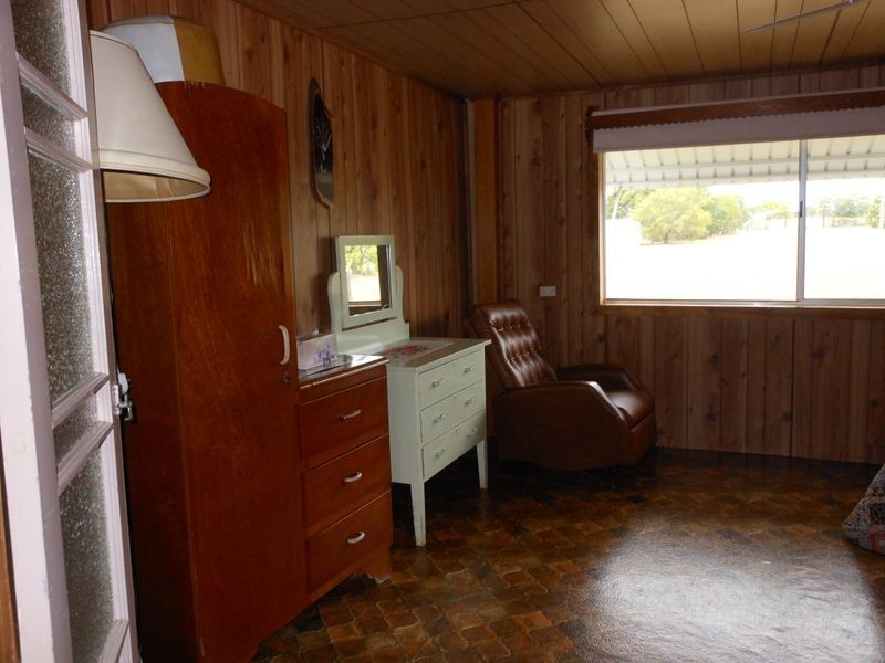 10 McMillian Road, Clermont QLD 4721