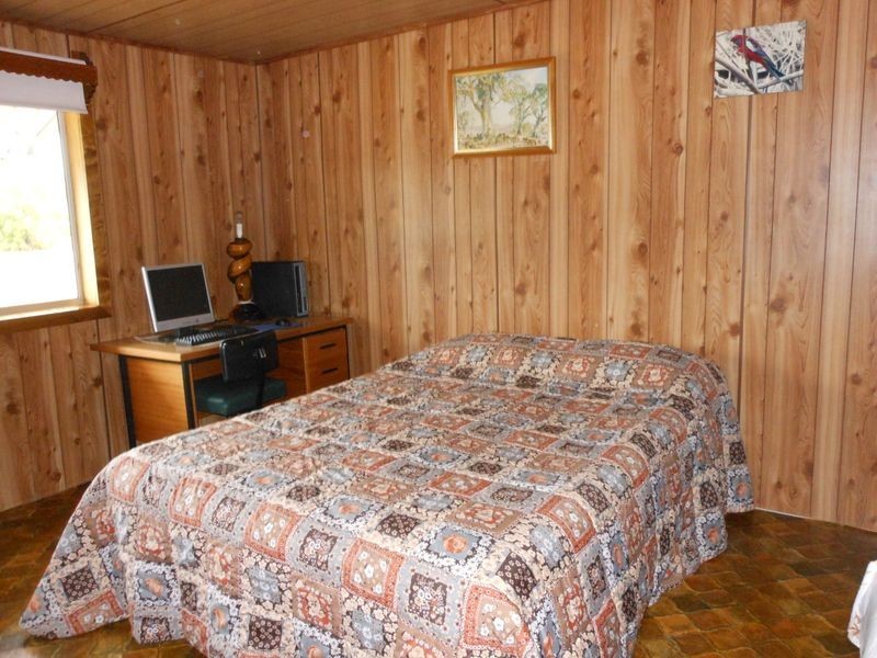 10 McMillian Road, Clermont QLD 4721