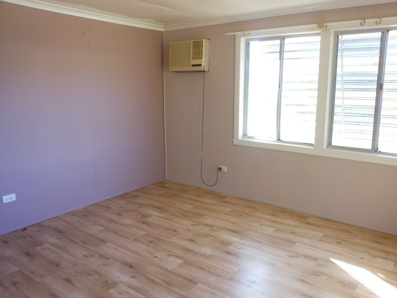 80 Tropic Street, Clermont QLD 4721