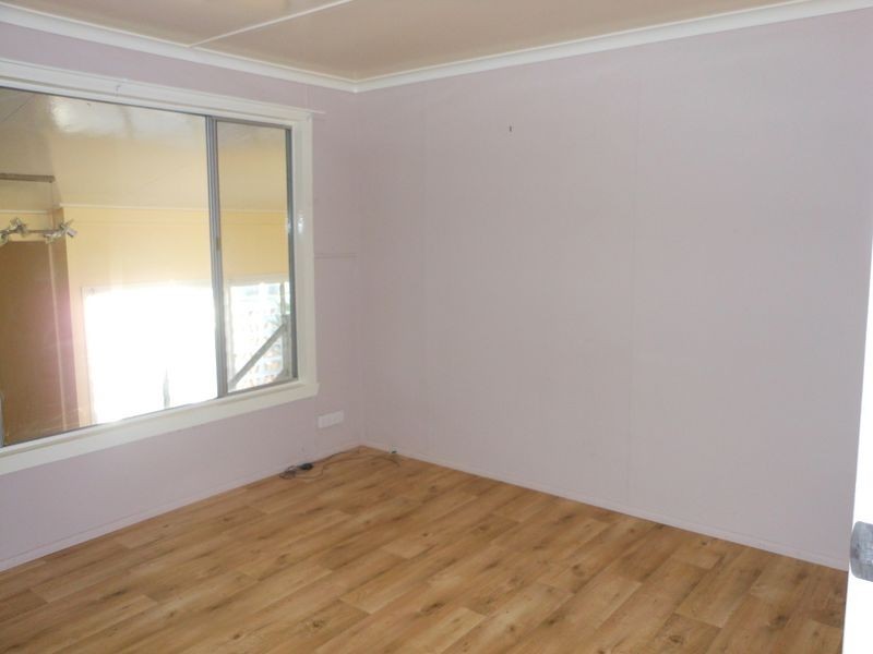 80 Tropic Street, Clermont QLD 4721