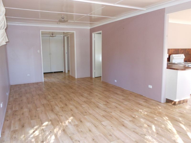 80 Tropic Street, Clermont QLD 4721