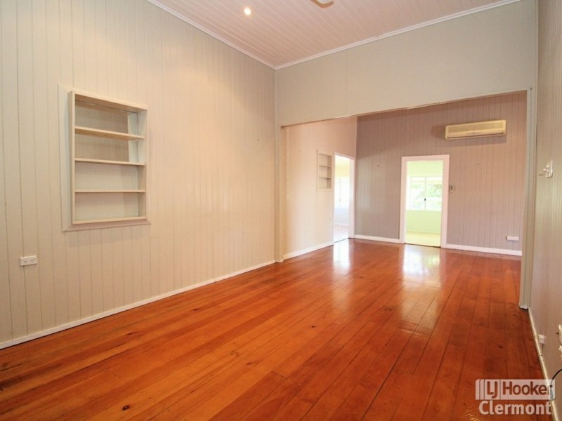 45 Sirius Street, Clermont QLD 4721