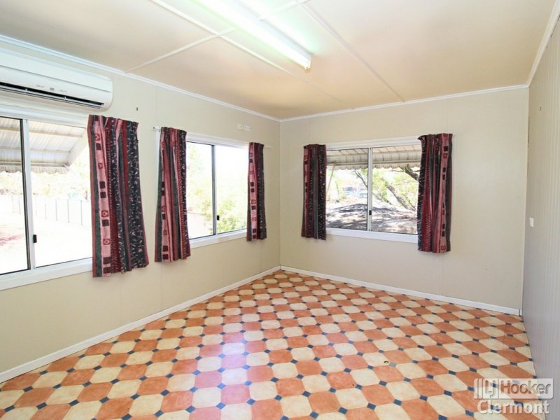 45 Sirius Street, Clermont QLD 4721