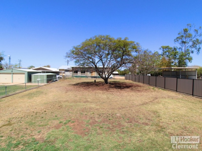 45 Sirius Street, Clermont QLD 4721