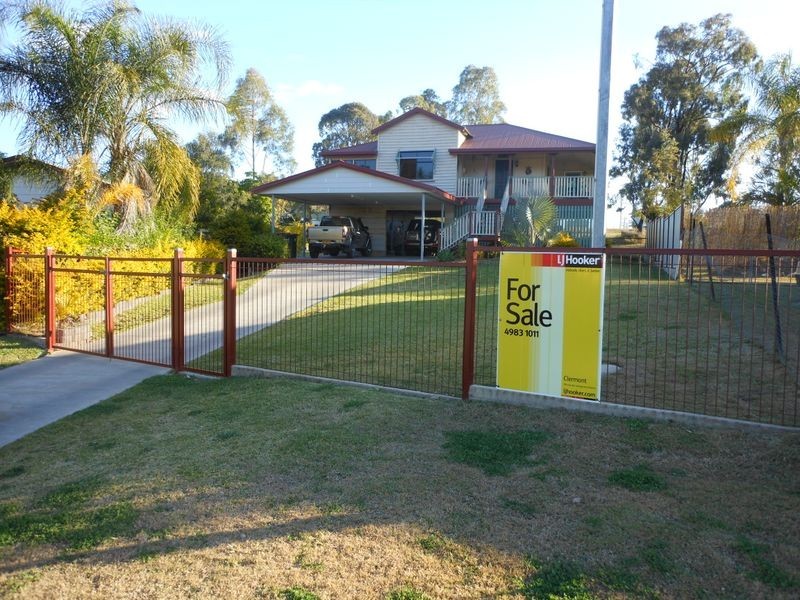 11 Athol Court, Clermont QLD 4721