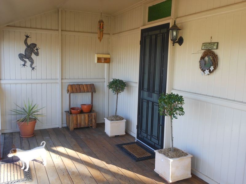 11 Athol Court, Clermont QLD 4721