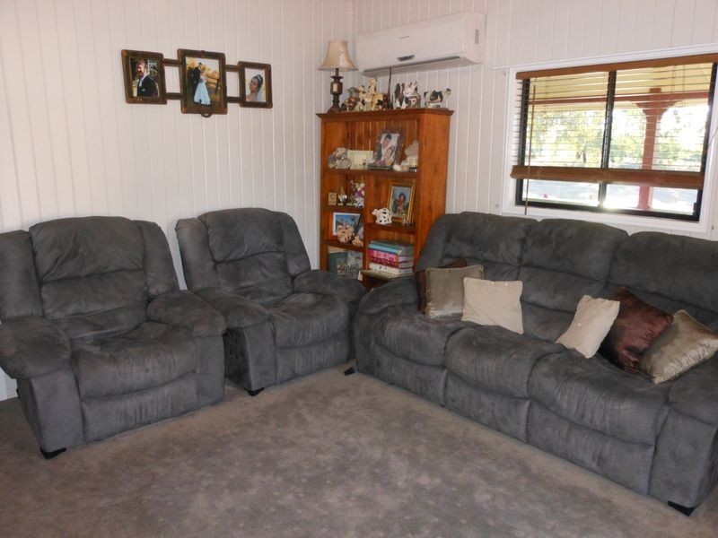 11 Athol Court, Clermont QLD 4721