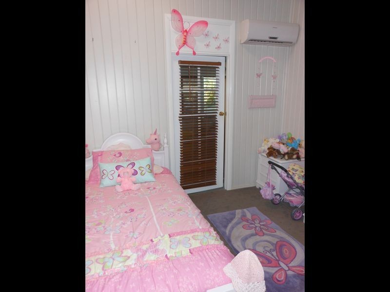 11 Athol Court, Clermont QLD 4721