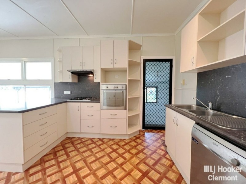36 French Street, Clermont QLD 4721