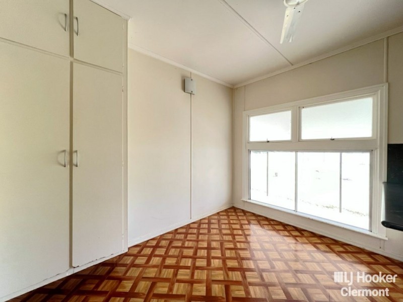 36 French Street, Clermont QLD 4721