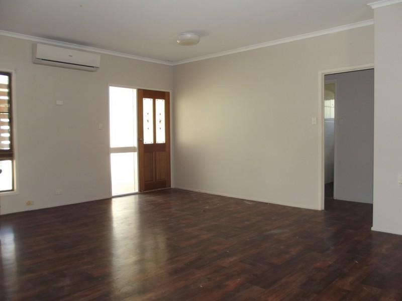 6 Samson Street, Clermont QLD 4721