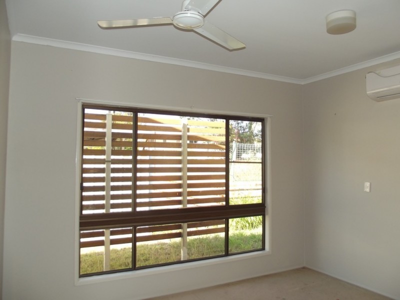 6 Samson Street, Clermont QLD 4721