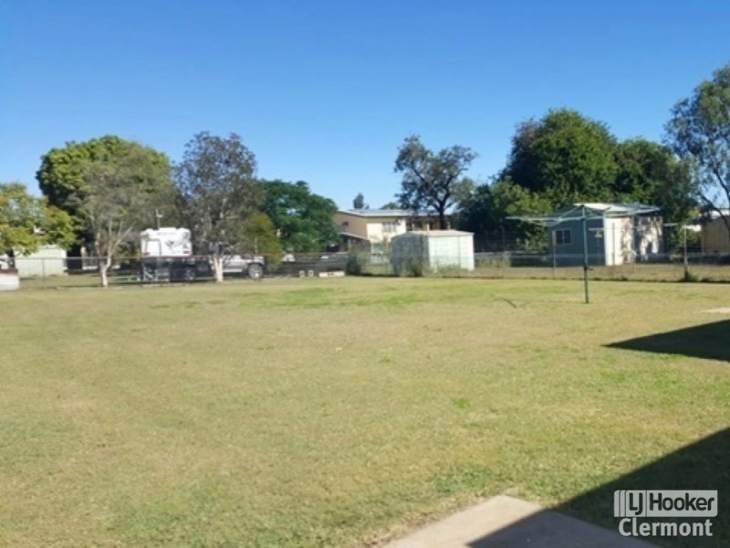 63 Box Street, Clermont QLD 4721