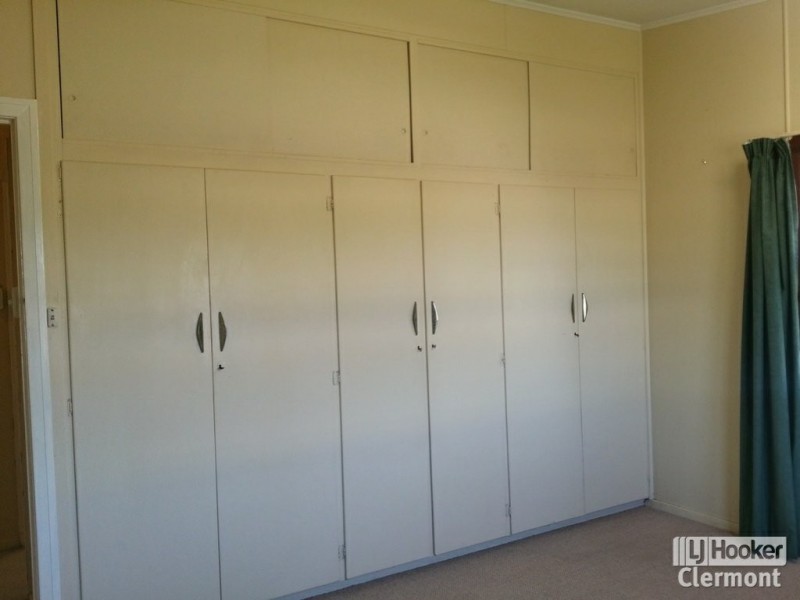 40 Box Street, Clermont QLD 4721