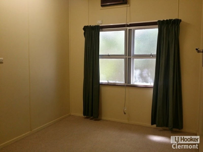 40 Box Street, Clermont QLD 4721