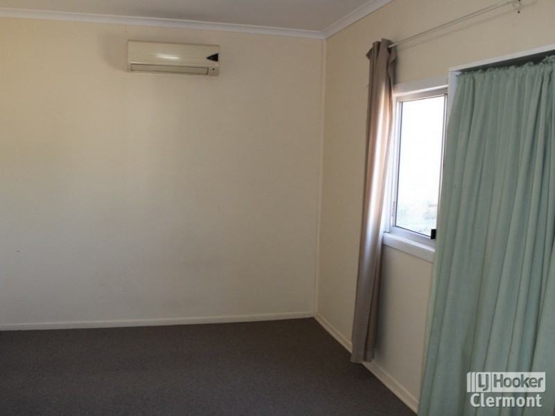 63 Box Street, Clermont QLD 4721