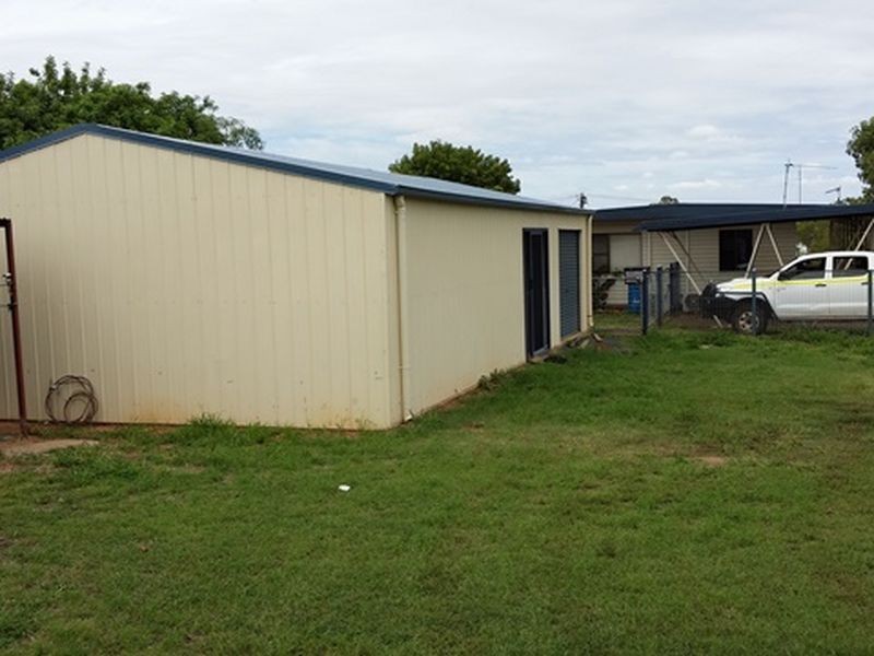 27 Haig Street, Clermont QLD 4721