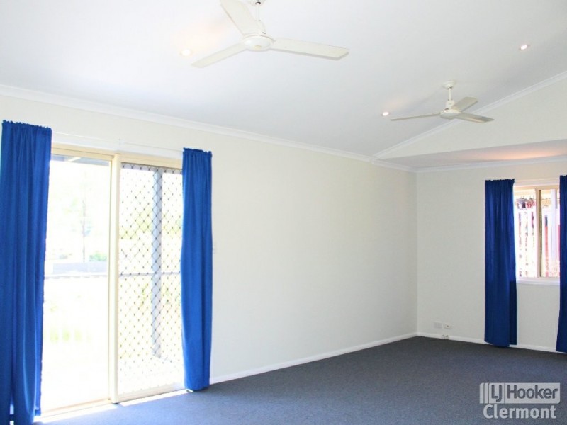 27 Blair Street, Clermont QLD 4721